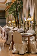 Highness Hotel