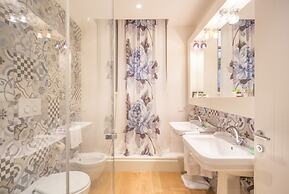 Cinque Luxury Rooms