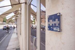 Cinque Luxury Rooms