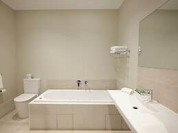 The Marina Hotel - Mindarie