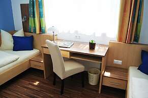 Pension Paradiesgartl