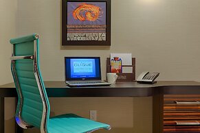 Hotel Clique Calgary Airport