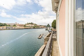 1872 River House by Olivia