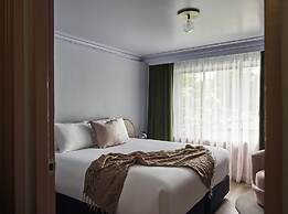 Kyah Hotel