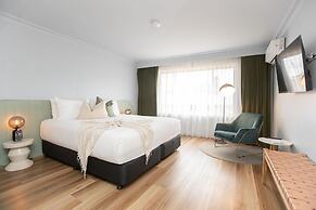 Kyah Hotel