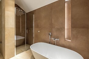 Cornaro Hotel