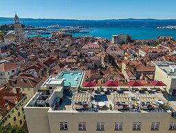 Cornaro Hotel