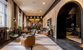 Cornaro Hotel