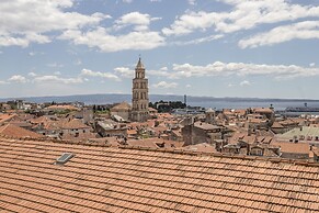 Cornaro Hotel