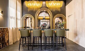 Cornaro Hotel