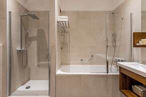 Cornaro Hotel