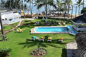 Costarena Beach Hotel