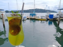 Banana Bay Marina