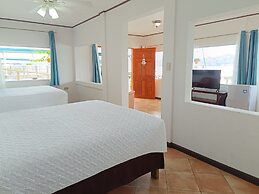 Banana Bay Marina