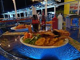 Banana Bay Marina