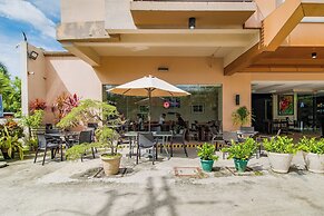 Main Hotel and Suites Cebu