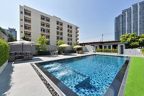 Three Seasons Bangkok