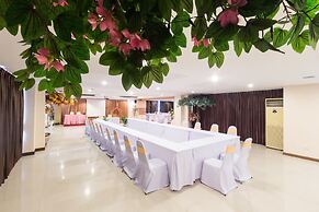 Three Seasons Bangkok