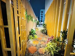 Three Seasons Bangkok