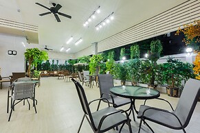 Three Seasons Bangkok