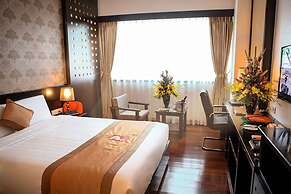 Halong Palace Hotel