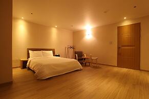 Hotel violet