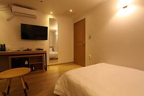 Hotel violet