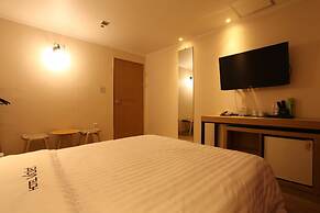 Hotel violet