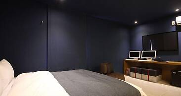 Club Hotel