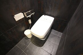 Club Hotel