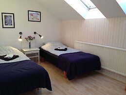 Edith & Julia Bed and Breakfast
