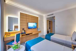 Lotus Grand Hotel