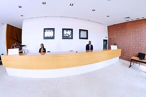 Hotel Ekuikui I