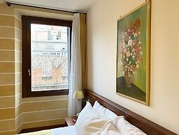 Hotel Aurora