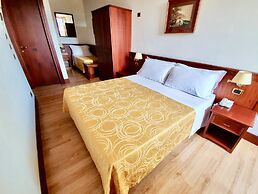 Hotel Aurora