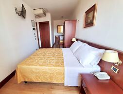 Hotel Aurora
