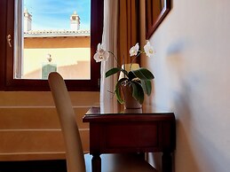 Hotel Aurora