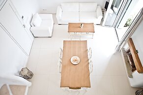 Niriides Homes & Villas