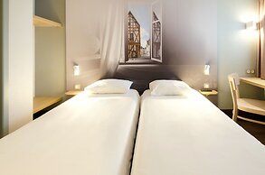 B&B HOTEL CHARTRES Le Forum (1)