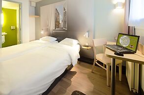 B&B HOTEL CHARTRES Le Forum (1)