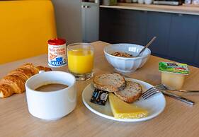 B&B HOTEL Châteauroux Aéroport