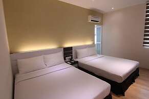The V Hotel