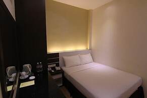 The V Hotel