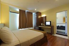 Seasons View Hotel
