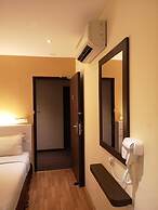 Seasons View Hotel