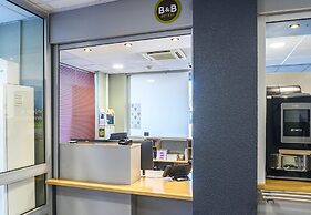 B&B HOTEL Nîmes Centre