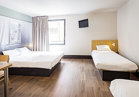 B&B HOTEL Rouen Saint-Etienne-du-Rouvray