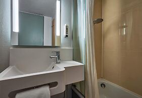 B&B HOTEL Cherbourg