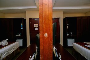 Palawan Uno Hotel