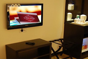Ernes Hotel
